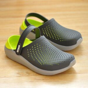 Crocs Literide Clogs (Grey Green)