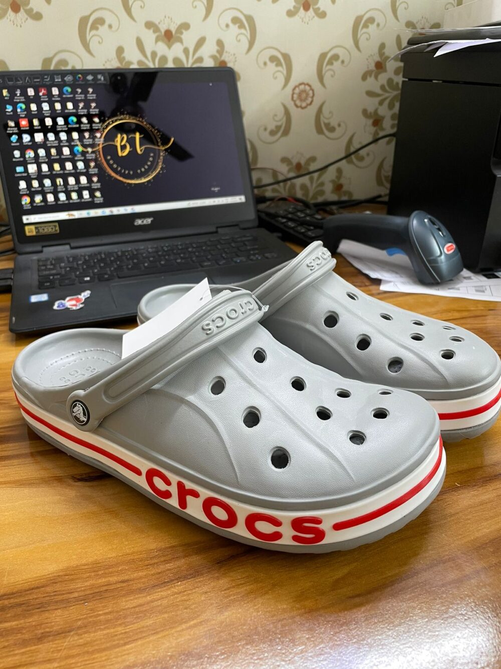 Crocs Bayaband Clogs (Grey Candy)