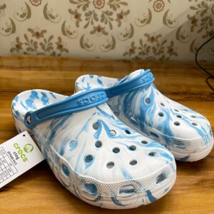 Crocs Classic Printed Clogs (Sky Blue)