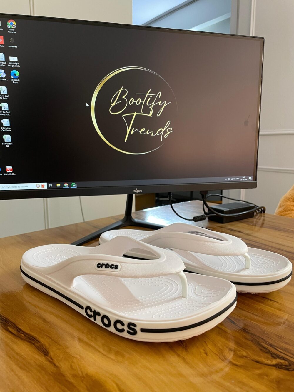 Crocs Bayaband Flip-Flops (White)