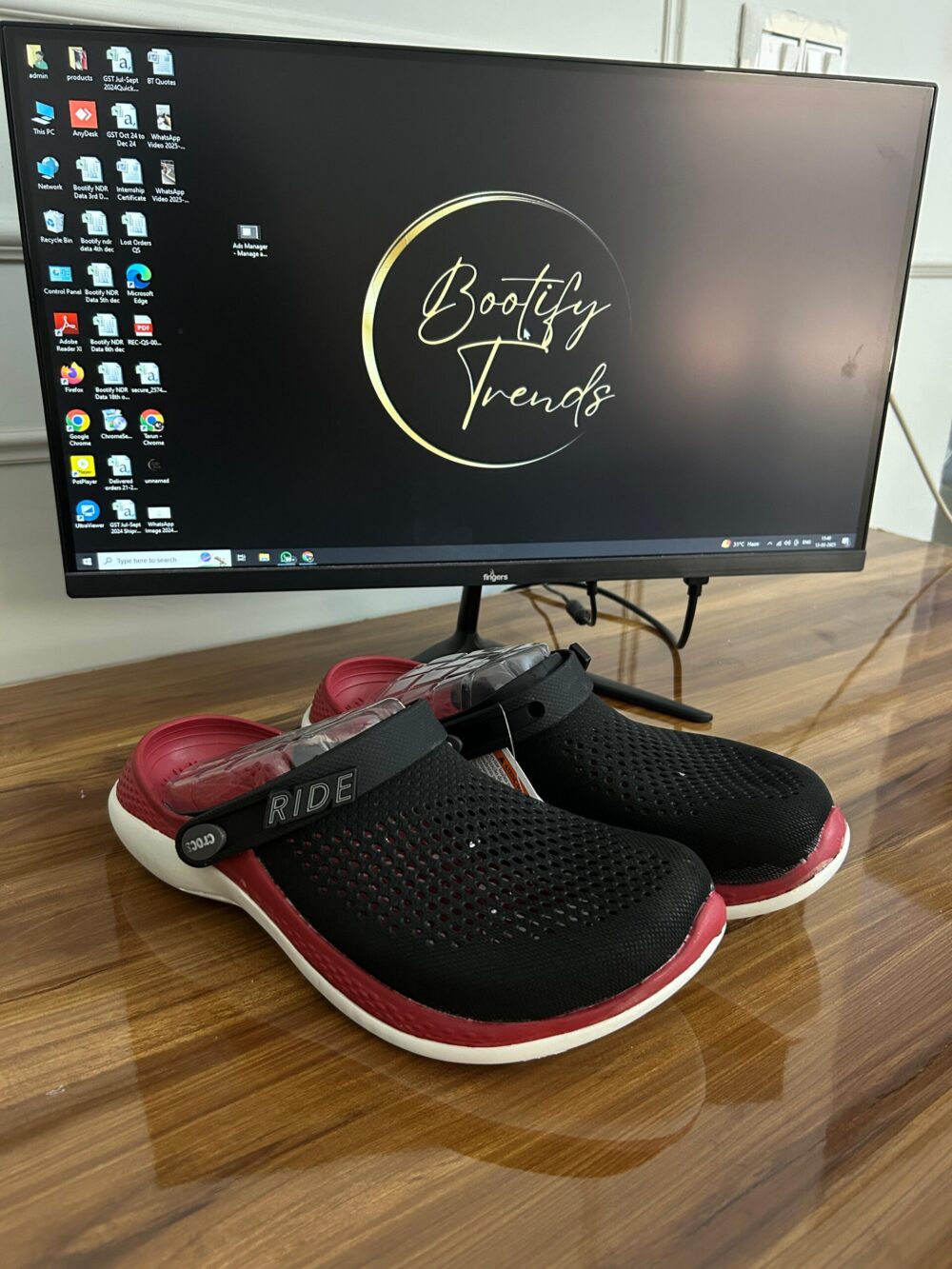 Crocs Literide 360 Clogs (Black Red)