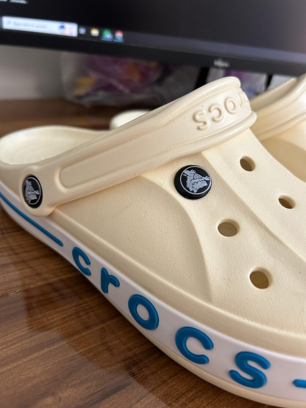Crocs Bayaband Clogs (Beige Blue) - Image 3