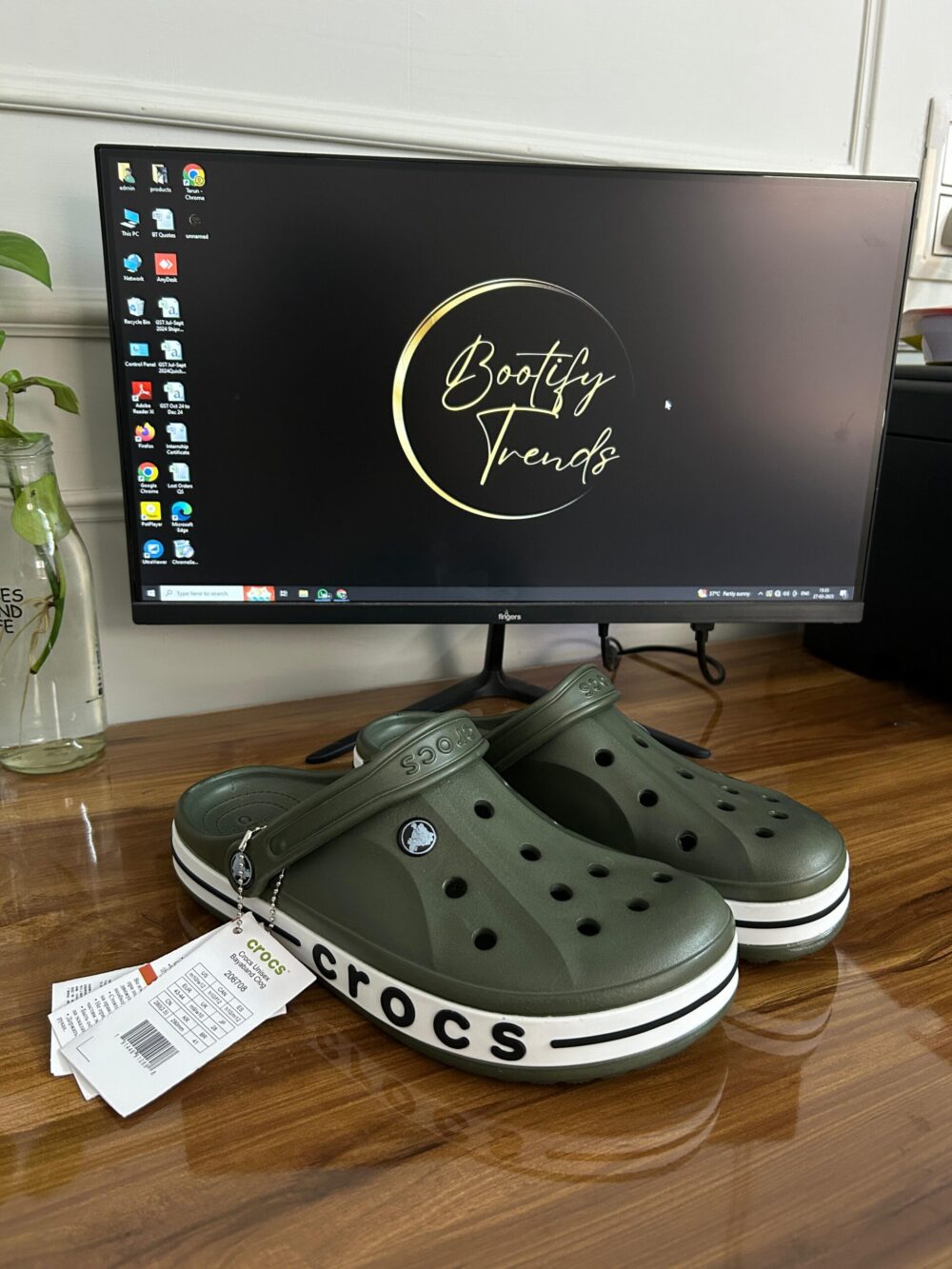 Crocs Bayaband Clogs (Army Green)