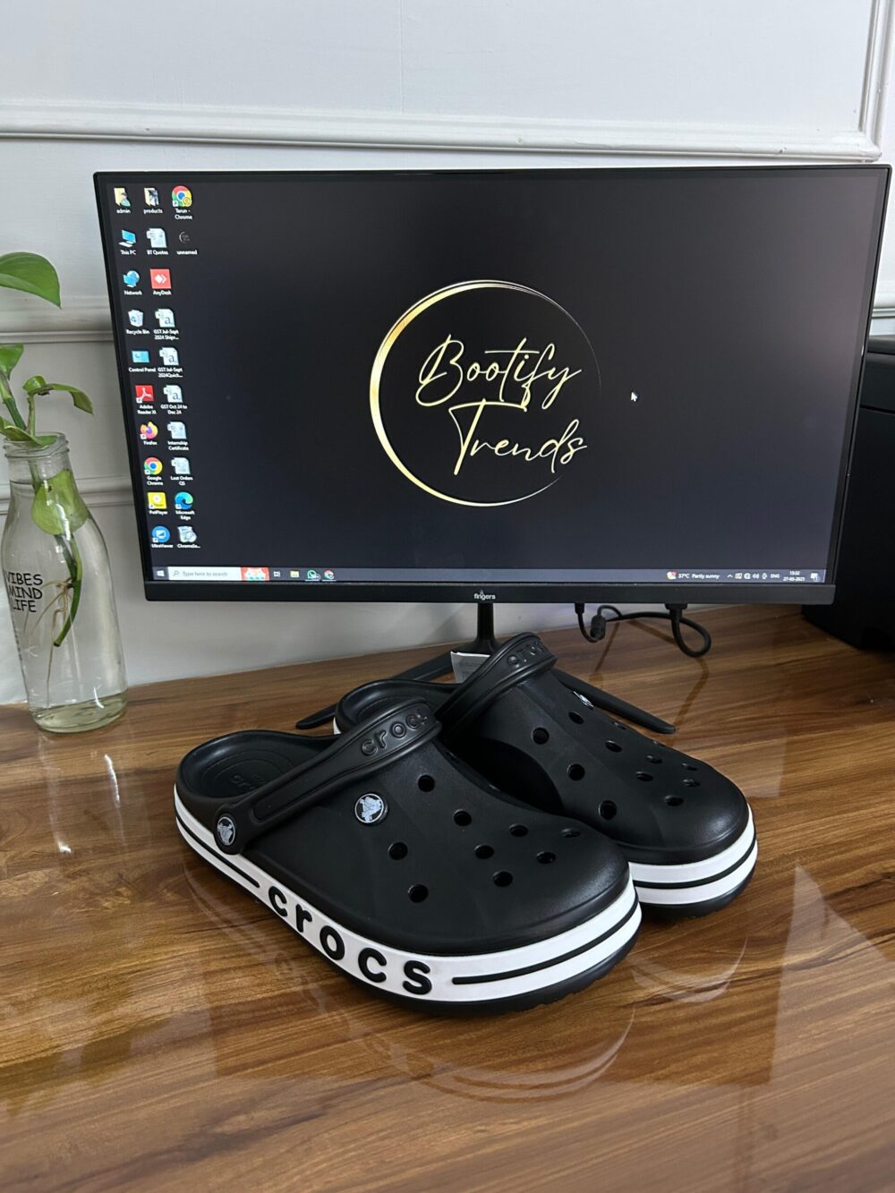 Crocs Bayaband Clogs (Black)