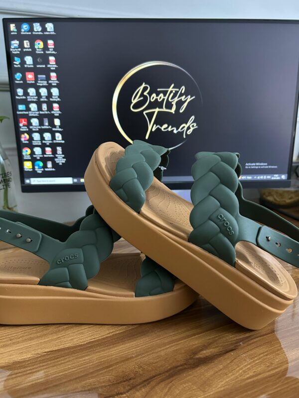 Crocs Brooklyn Woven Upper Low Wedge (Green) - Image 3