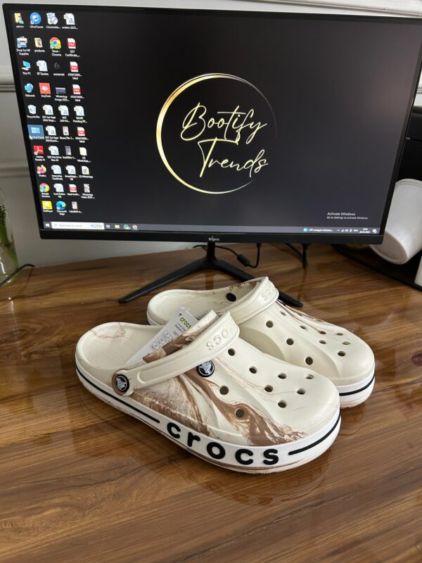 Crocs Bayaband Printed Clogs (Beige)