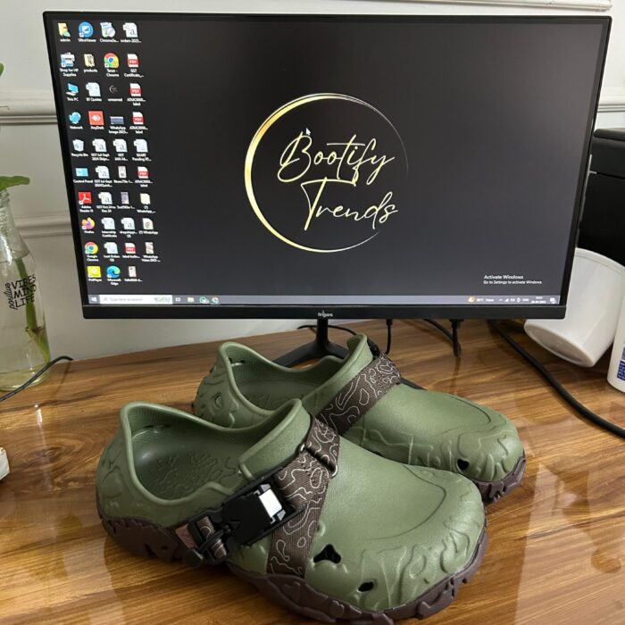 Crocs All Terrain Atlas Clogs (Army Green)