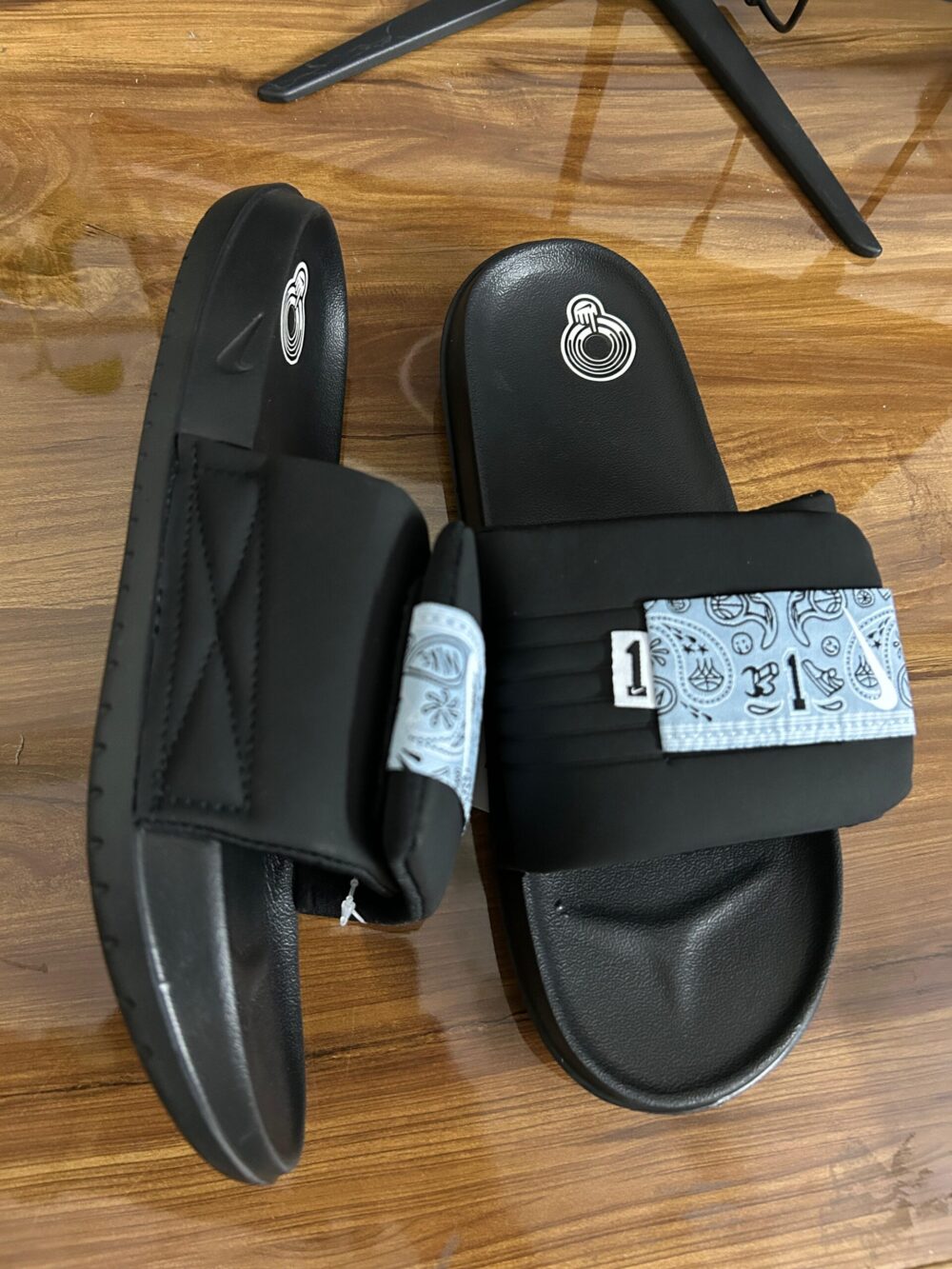 Nike Off Court Adjust Slides (Black) - Image 2
