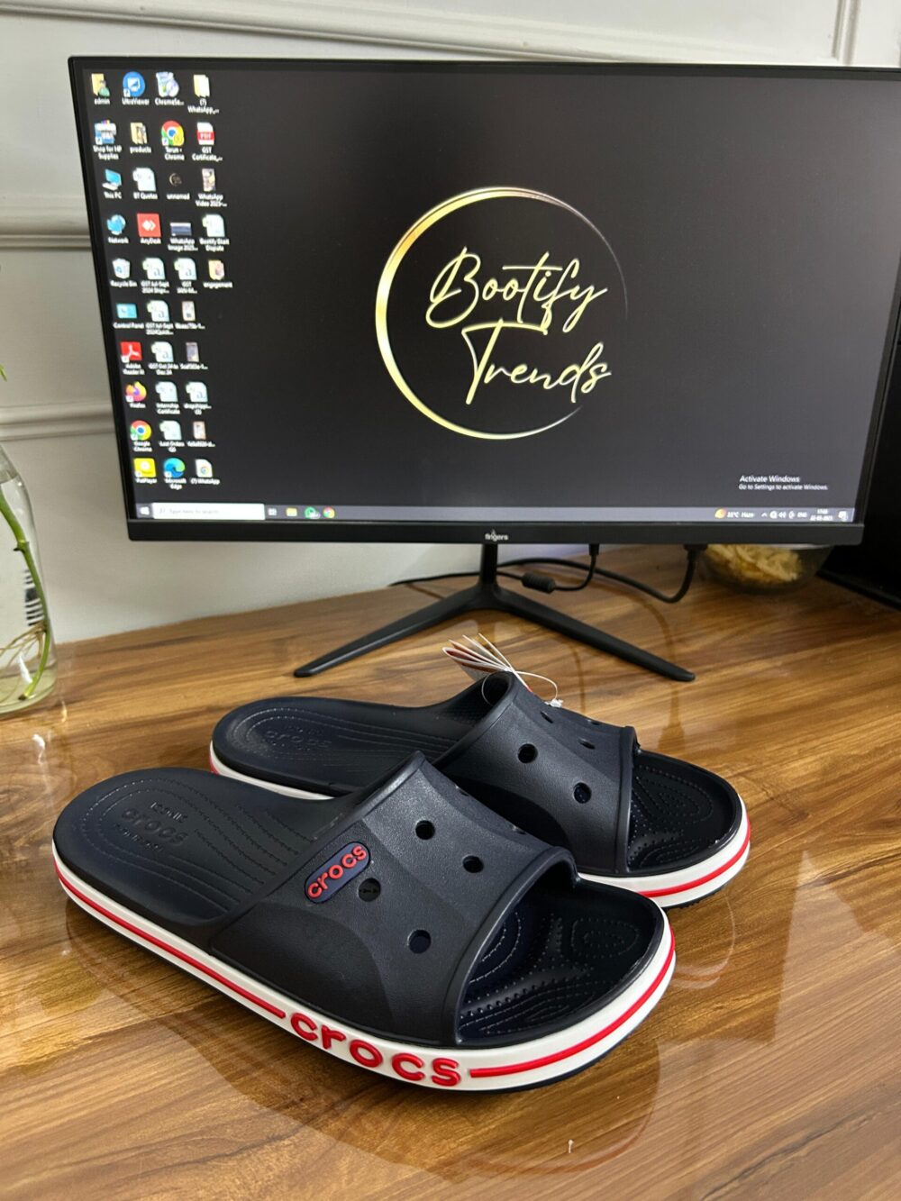 Crocs Bayaband Slides (Navy)