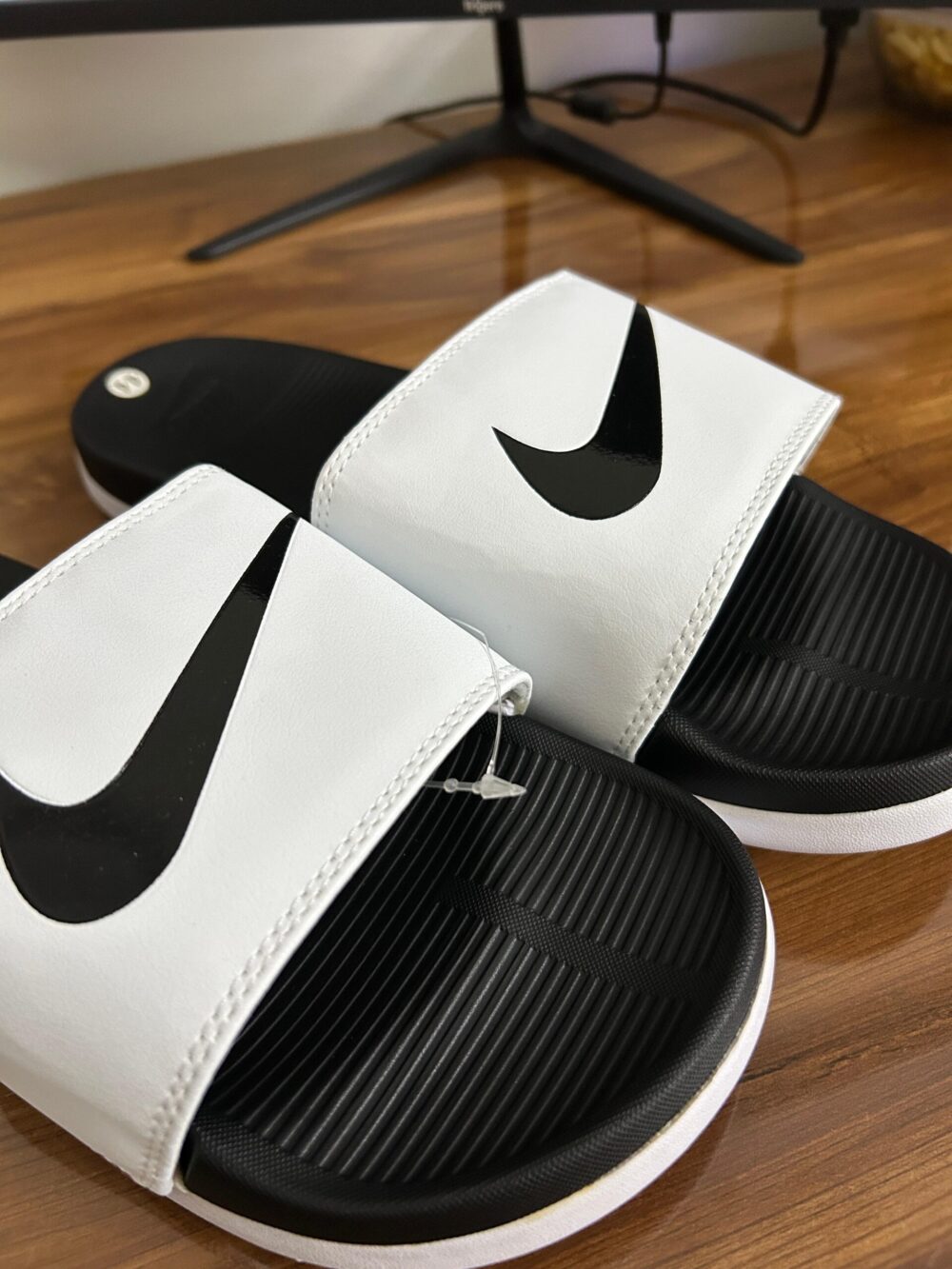Nike Benassi Slides (White) - Image 2