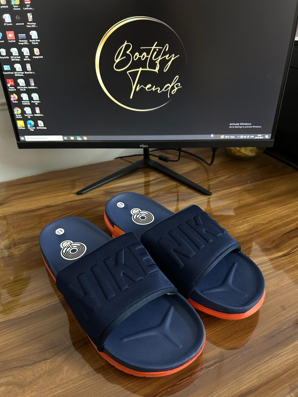 Nike Off Court Slides (Navy/Orange)