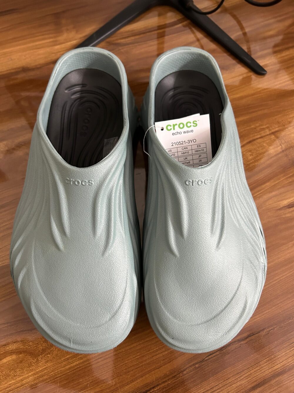 Crocs Echo Wave Clogs (Pond) - Image 4