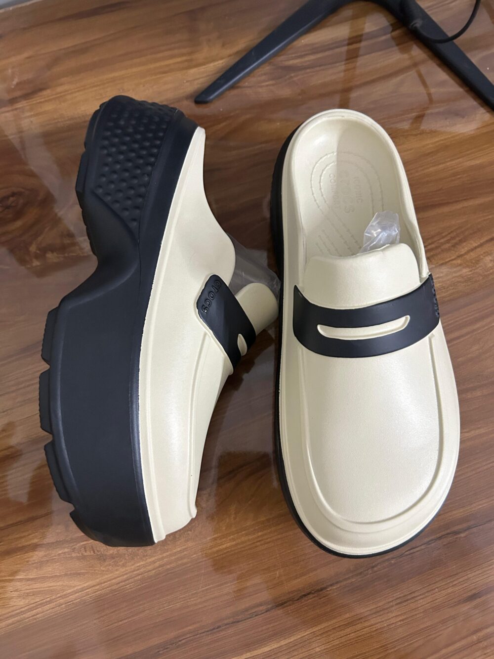 Crocs Women Stomp Loafer (Beige) - Image 3