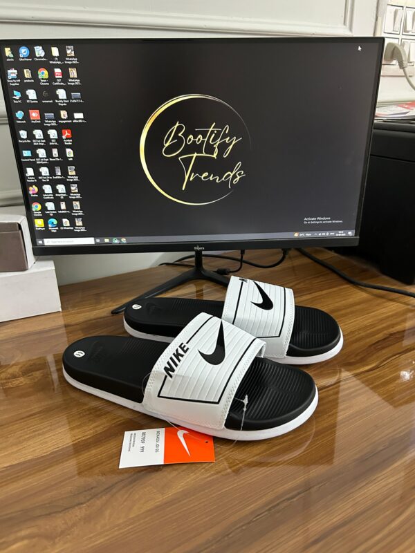 Nike Benassi JDI QS Slides (White)