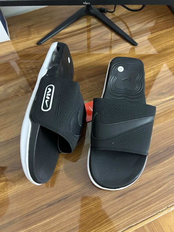 Nike Air Max Cirro Slides (Black/White) - Image 2