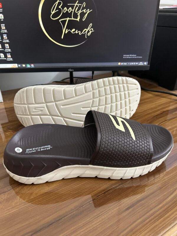 Skechers Hyper Burst Recovery Slide Wild Side (Brown) - Image 3
