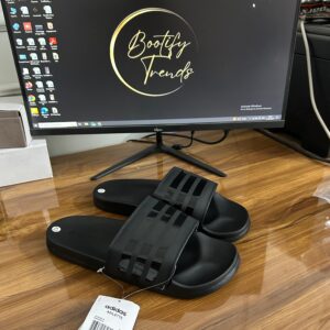 Adidas Adilette Slides (Full Black)