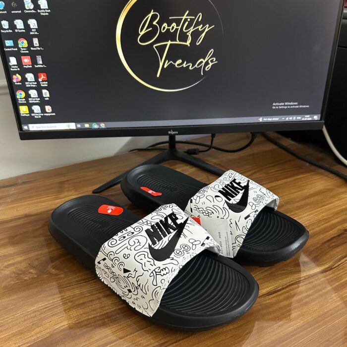 Nike Doodle Slides (Black/White)