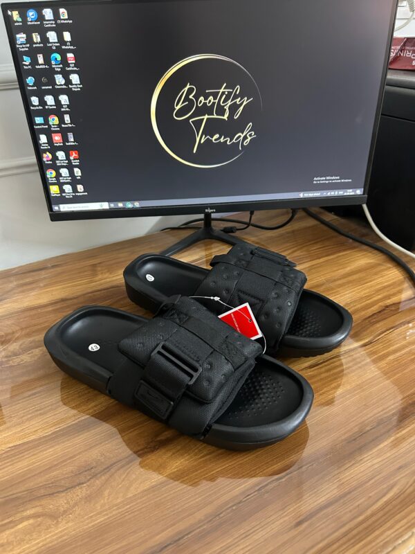 Nike Off Court Adjust Sport Wear Slides (Black)