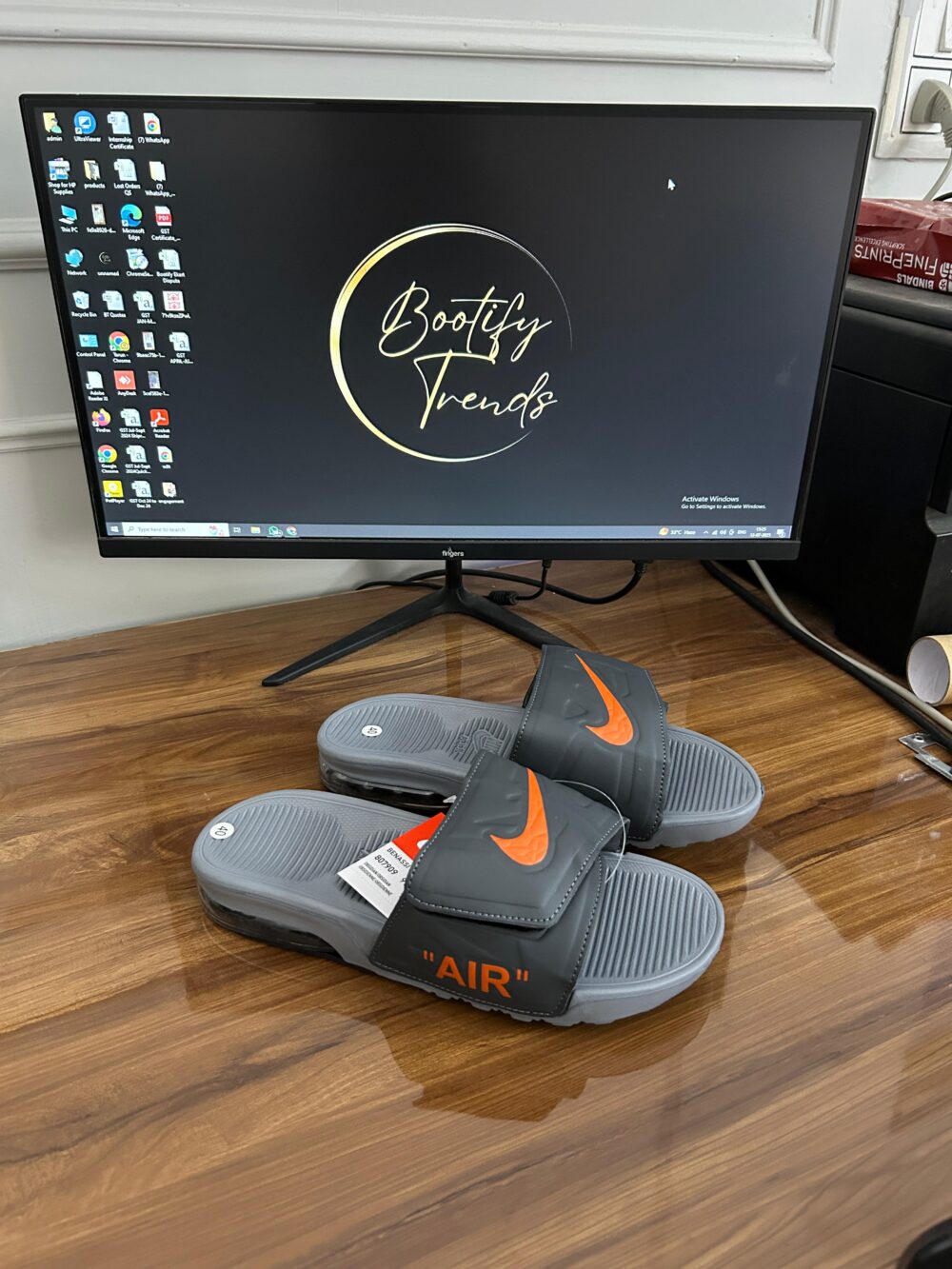 Nike Air Slides (Grey)