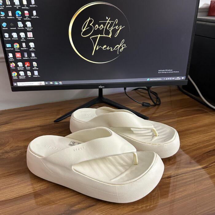 Crocs GetAway Platform Flip-Flops (White)
