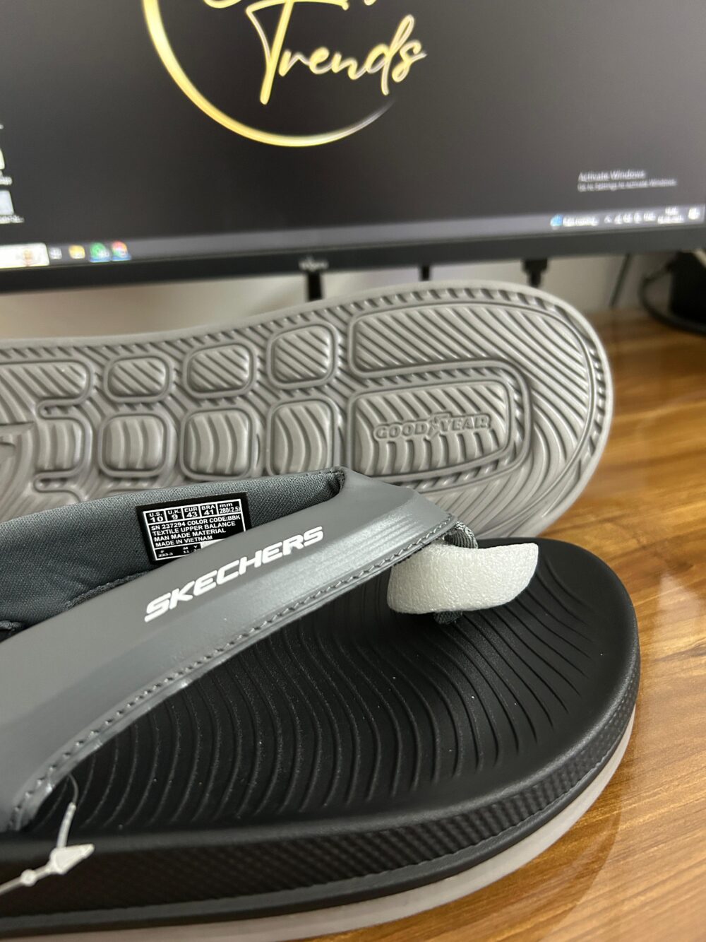 Skechers Hyper Simplex Slides (Black/Grey) - Image 3