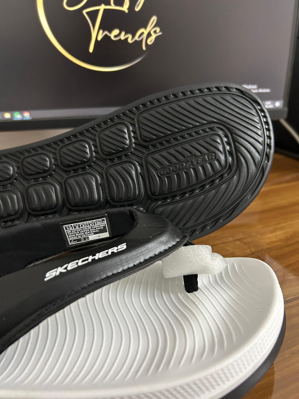 Skechers Hyper Simplex Slides (White) - Image 3