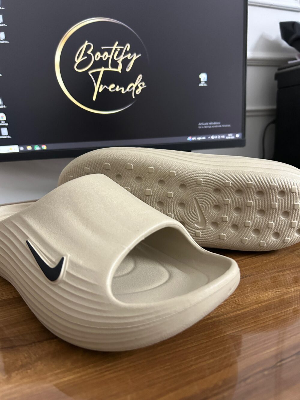 Nike ReactX Slides (Camel) - Image 3