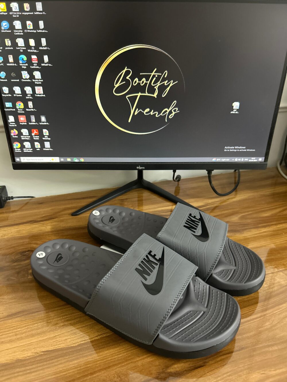Nike Solar Soft Slides (Grey)