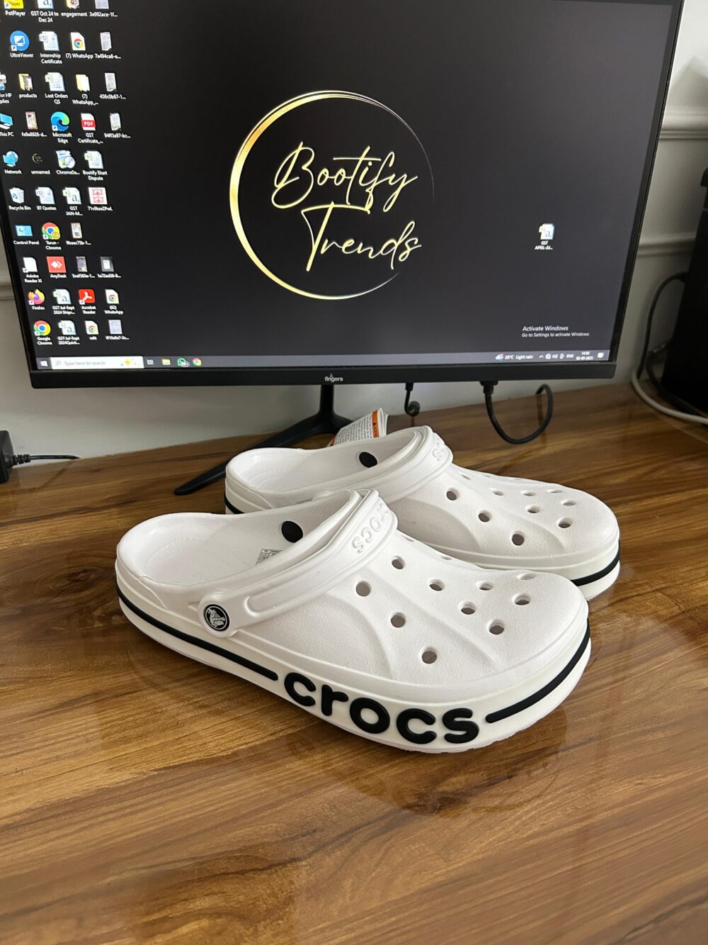 Crocs Bayaband Clogs (White)