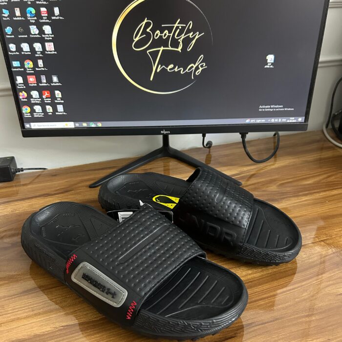 Under Armour Mercenary XI Slides (Black)