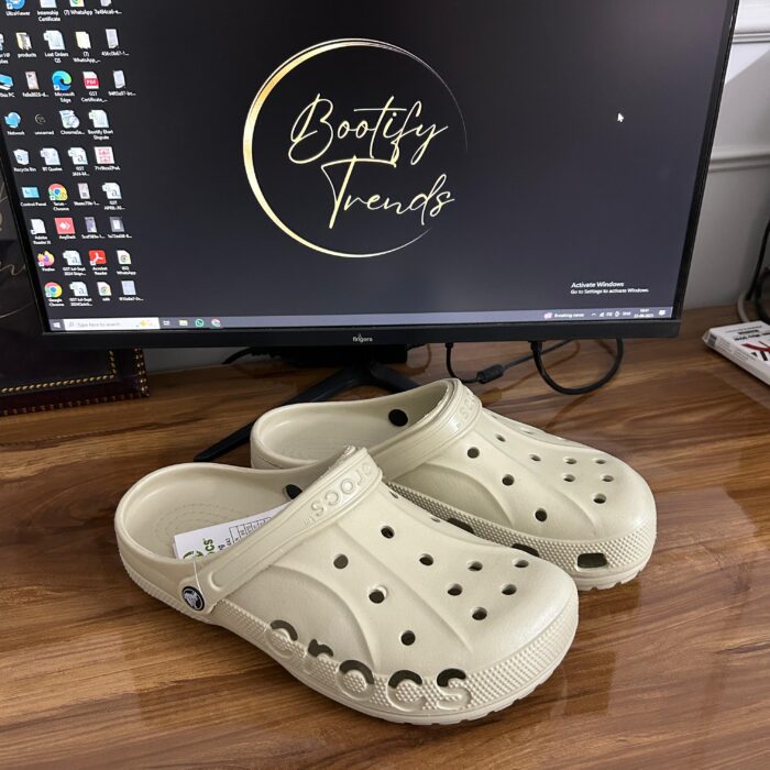 Crocs Baya Clogs (Beige)